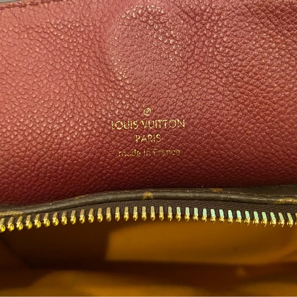 Louis Vuitton Manhattan NM in Raisin EUC - Picture 10 of 14